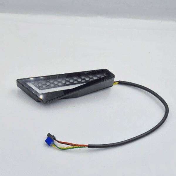 Signal avant gauche – Quikirin T3