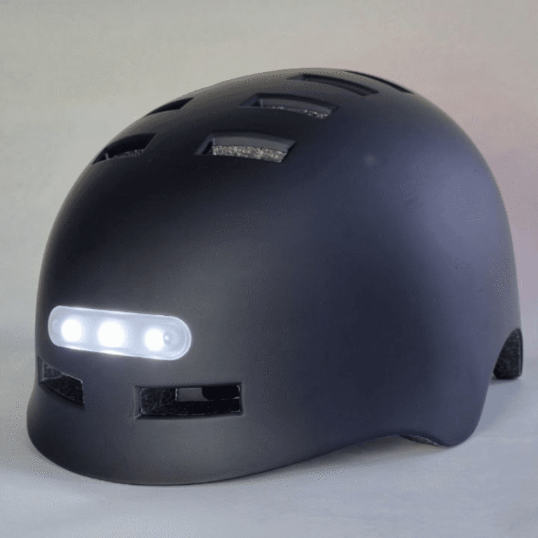 casque intelligent avec éclairage LED – 2